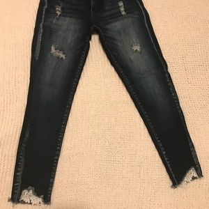 Size 7 KanCan jeans